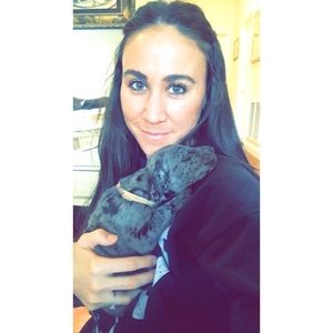 Meet your Posher, Candis